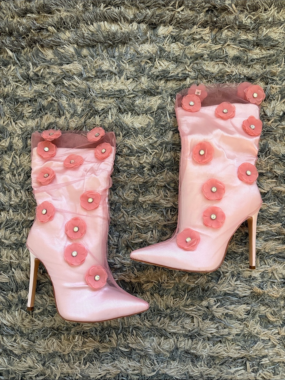 Pink Floral Appliqué Mesh Organza Flower Embellished Mid Calf Boots Size US 6